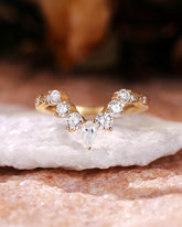 EVE Pear Shaped Moissanite Diamond Matching Curved Wedding Band